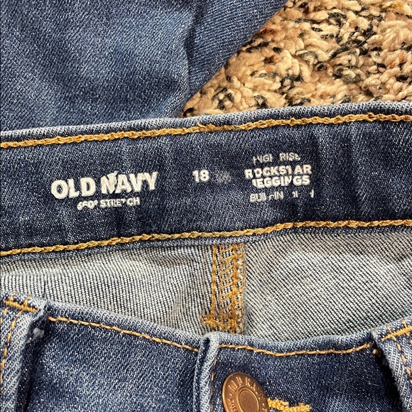 Old Navy High Rise Rockstar Super Skinny Distressed Jeggings Girls Sz 18 | EUC - Picture 5 of 6